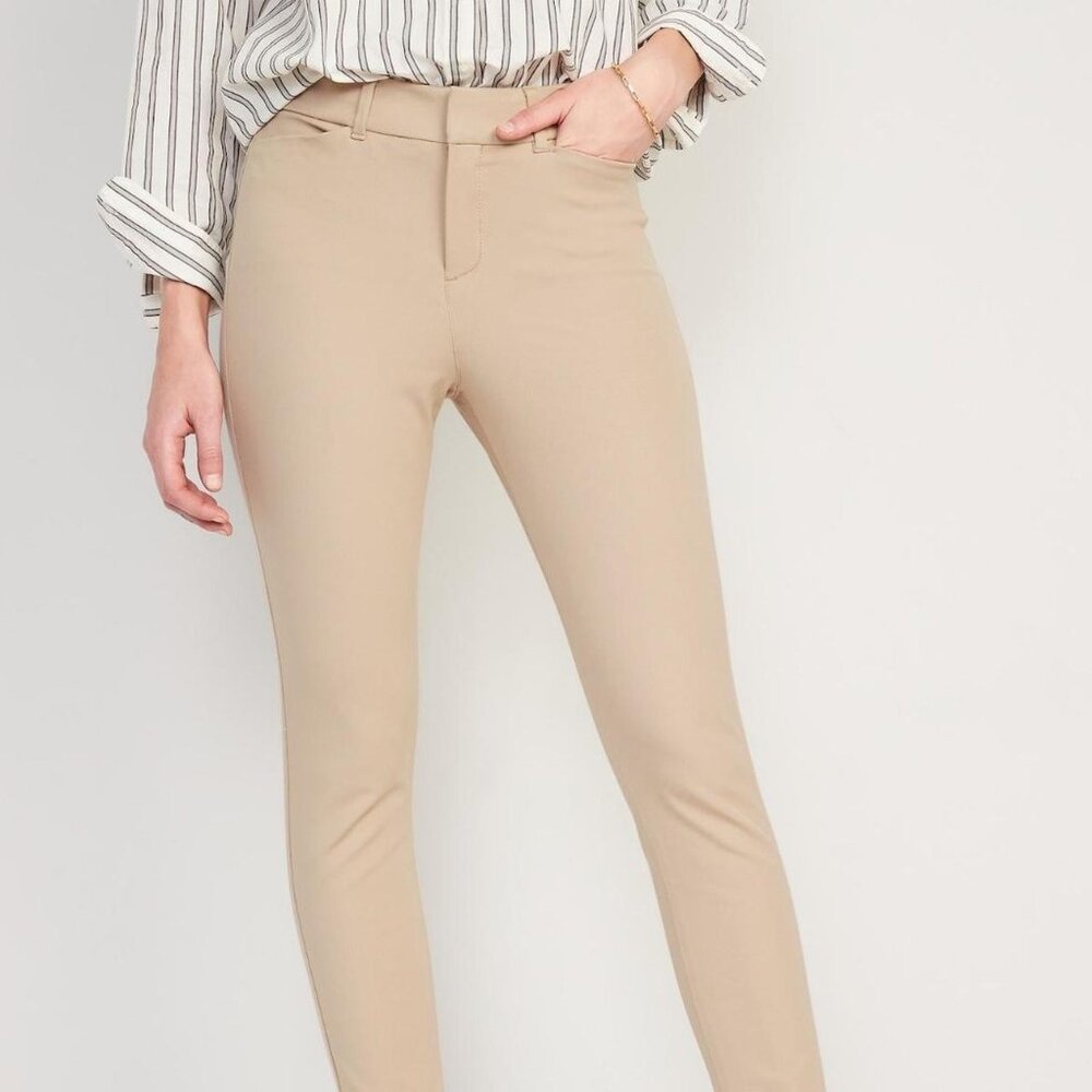 Old Navy Pixie Skinny Ankle Pants NWT